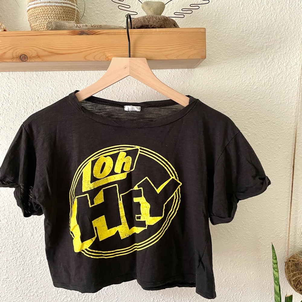 Le Lis Oh Hey crop top